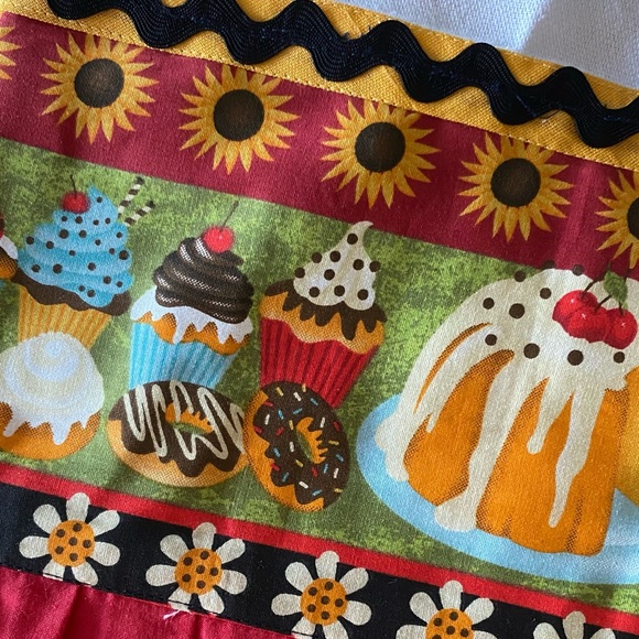 Tea Party - Handmade tea towel (100% Cotton) - Picture 3 of 3